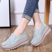 Cargar imagen en el visor de la galería, Autumn hollow anti-slip thick-soled shoes
