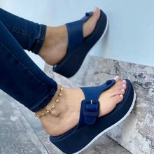 Load image into Gallery viewer, Ladies Platform Flip Flops