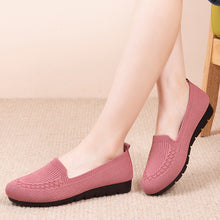 Cargar imagen en el visor de la galería, Fly-woven mesh shallow mouth breathable shoes