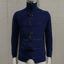Load image into Gallery viewer, Men's Round Neck Sweater Casual Knitted Sweater
