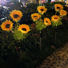 Cargar imagen en el visor de la galería, Led Solar Sunflower Three Head Lawn Garden Decorative Landscape Outdoor Lamp
