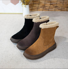 Load image into Gallery viewer, Women&#39;s Lamb Wool and Cotton Thick-Soled Short Boots
