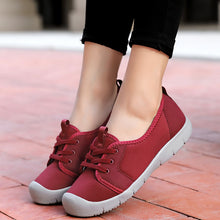 Cargar imagen en el visor de la galería, Women Casual Lace Up Shoes Color Blocking All Seasons Comfortable Spring And Autumn Shoes
