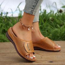 Cargar imagen en el visor de la galería, Women&#39;s Breathable Casual Solid Color Wedge Slippers with Wide Straps
