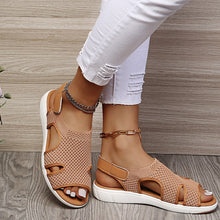 Load image into Gallery viewer, Ladies Plus Size Breathable Mesh Flat Sandals

