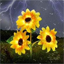 Cargar imagen en el visor de la galería, Led Solar Sunflower Three Head Lawn Garden Decorative Landscape Outdoor Lamp
