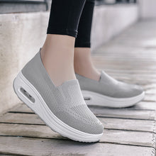 Cargar imagen en el visor de la galería, Women&#39;s Slip-On Thick-Soled Air-Cushion Sneakers
