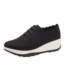 Cargar imagen en el visor de la galería, Soft-soled breathable fly-knit mesh women&#39;s shoes
