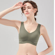 Cargar imagen en el visor de la galería, High Support Sports Bra Supportive V-Neck Wireless Sports Bras
