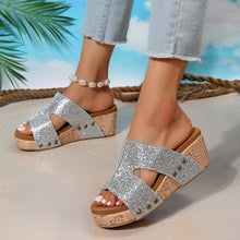 Cargar imagen en el visor de la galería, Women&#39;s clog stud sandals
