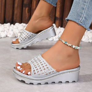 Summer Thick-Soled Non-slip Rhinestone Slippers