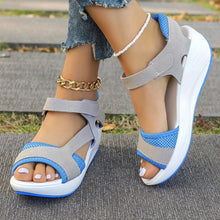 Cargar imagen en el visor de la galería, Sandals Women&#39;s Summer New Middle Heel Muffin Wedge Heel Fish Mouth Heel Women&#39;s Sandals
