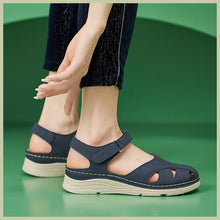 Cargar imagen en el visor de la galería, Women&#39;s Comfortable Casual ToE-toe Hollow Thick-Soled Sandals
