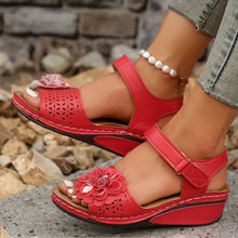 Cargar imagen en el visor de la galería, Women&#39;s Summer Hollow Flower Platform Sandals
