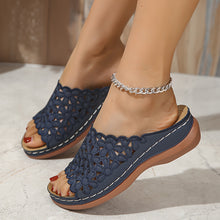 Cargar imagen en el visor de la galería, 2024 Summer Simple casual Hollow PU women&#39;s wedge sandals
