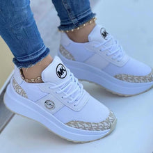 Cargar imagen en el visor de la galería, Women&#39;s Spring New Casual Wedge Mesh Sneakers
