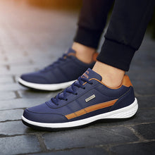 Cargar imagen en el visor de la galería, New men&#39;s plus size sneakers
