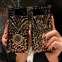 Load image into Gallery viewer, Leopard Print Ring Phone Case For Samsung Galaxy Z Flip 3 Flip 4
