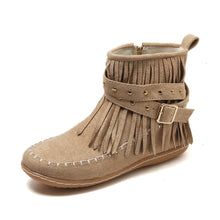 Load image into Gallery viewer, Women&#39;s Suede Fringe Drop Round Toe Flat Boots
