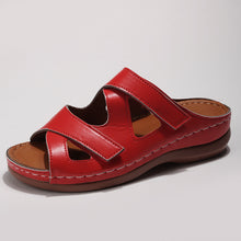 Load image into Gallery viewer, Hollow solid color platform women&#39;s slippers
