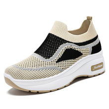 Cargar imagen en el visor de la galería, Fashion Spring And Summer Women Sports Shoes Thick Sole Middle Heel Slip On
