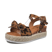 Cargar imagen en el visor de la galería, 2024 Summer Flat Hemp Rope Sandals for Ladies
