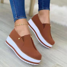 Cargar imagen en el visor de la galería, 2024 autumn thick sole and heightened casual women&#39;s shoes
