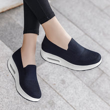 Cargar imagen en el visor de la galería, Women&#39;s Slip-On Thick-Soled Air-Cushion Sneakers
