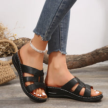 Cargar imagen en el visor de la galería, Women&#39;s Hollow Wedge Thick Sole Casual Sandals
