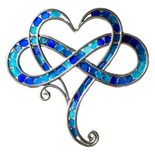 Cargar imagen en el visor de la galería, Graddi Everglow Heart
