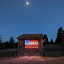 Cargar imagen en el visor de la galería, American Flag Waterproof LED Solar String Lights
