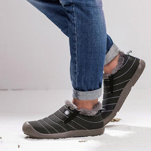 Cargar imagen en el visor de la galería, Large Size Waterproof Warm Cotton Snow Boots Lovers Shoes - RoseNova
